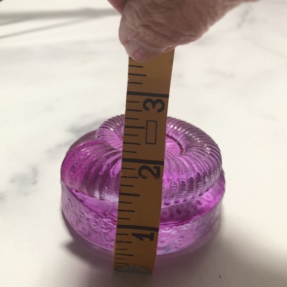 Artisan Hand Crafted Purple Art Glass Paperweight Seashell Signed Numbered - Picture 7 of 11